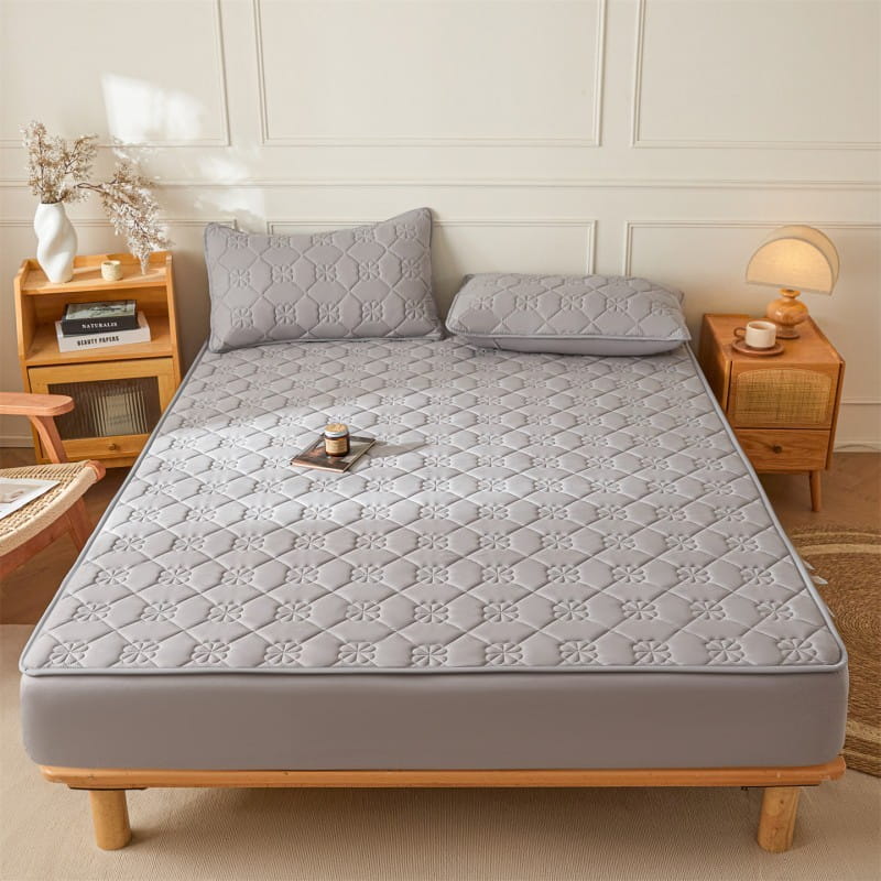 Anti-Dustmite Waterproof Mattress Protector